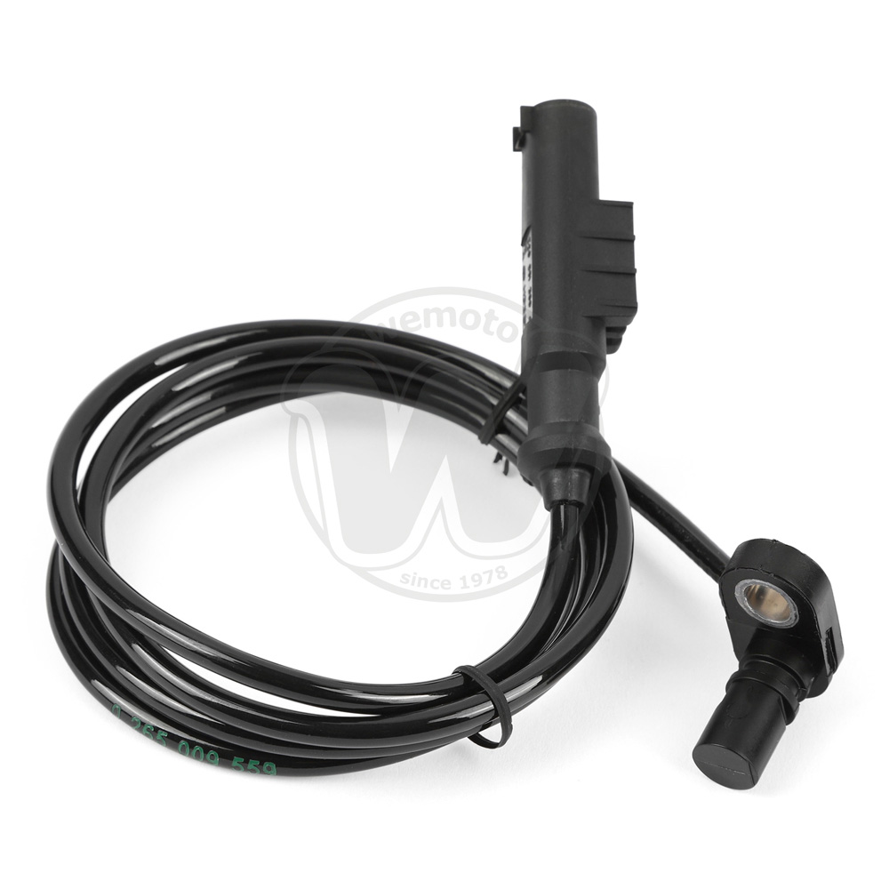 0UG9957_ah5217 two.jpg